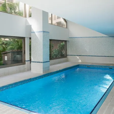 New Estrelitzia Luxury Apartamen شقة *