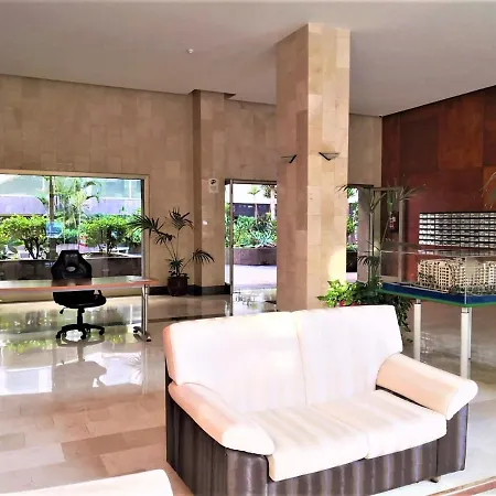 Appartement New Estrelitzia Luxury Apartamen