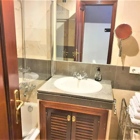 Apartment New Estrelitzia Luxury Apartamen Santa Cruz de Tenerife
